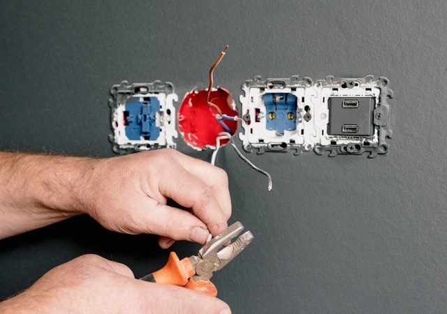 The Top Signs of Electrical Problems in Your Home
