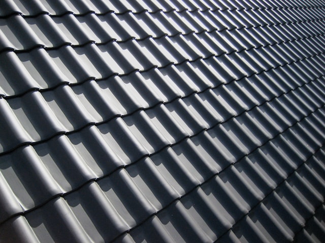 Best Practices for Long-Lasting Roof Maintenance